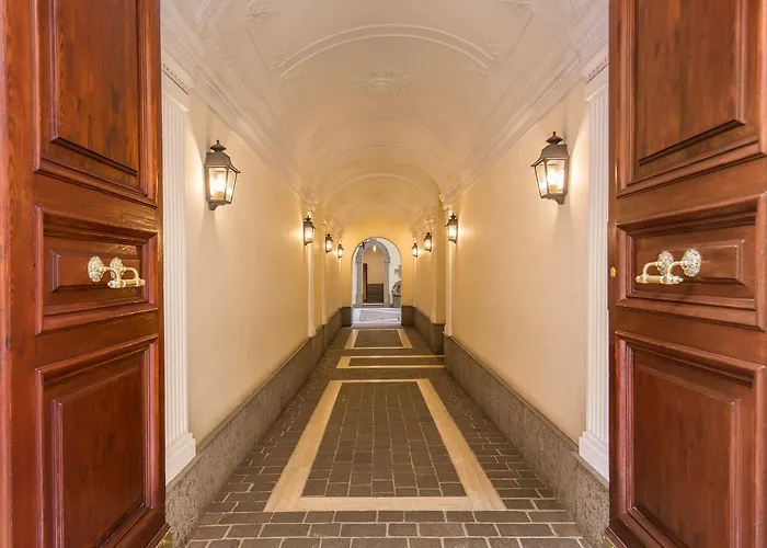 Spanish Steps Miracle *