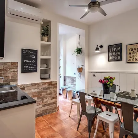 Spanish Steps Miracle Holiday home *