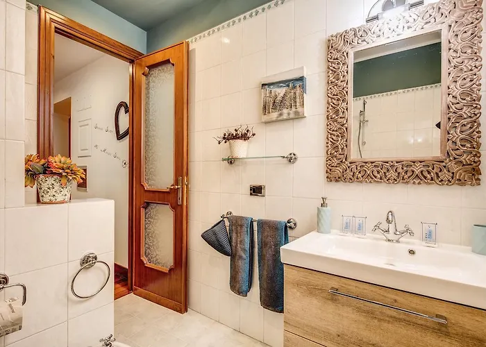 Spanish Steps Miracle * רומא